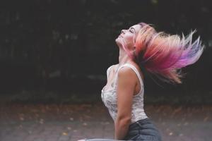 女生辦公桌旺事業(yè)的風水擺件，辦公桌擺放什么好