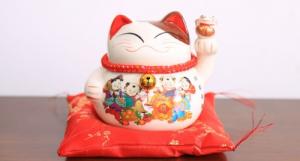 招財(cái)貓擺放有什么講究，怎樣擺放才招財(cái)？